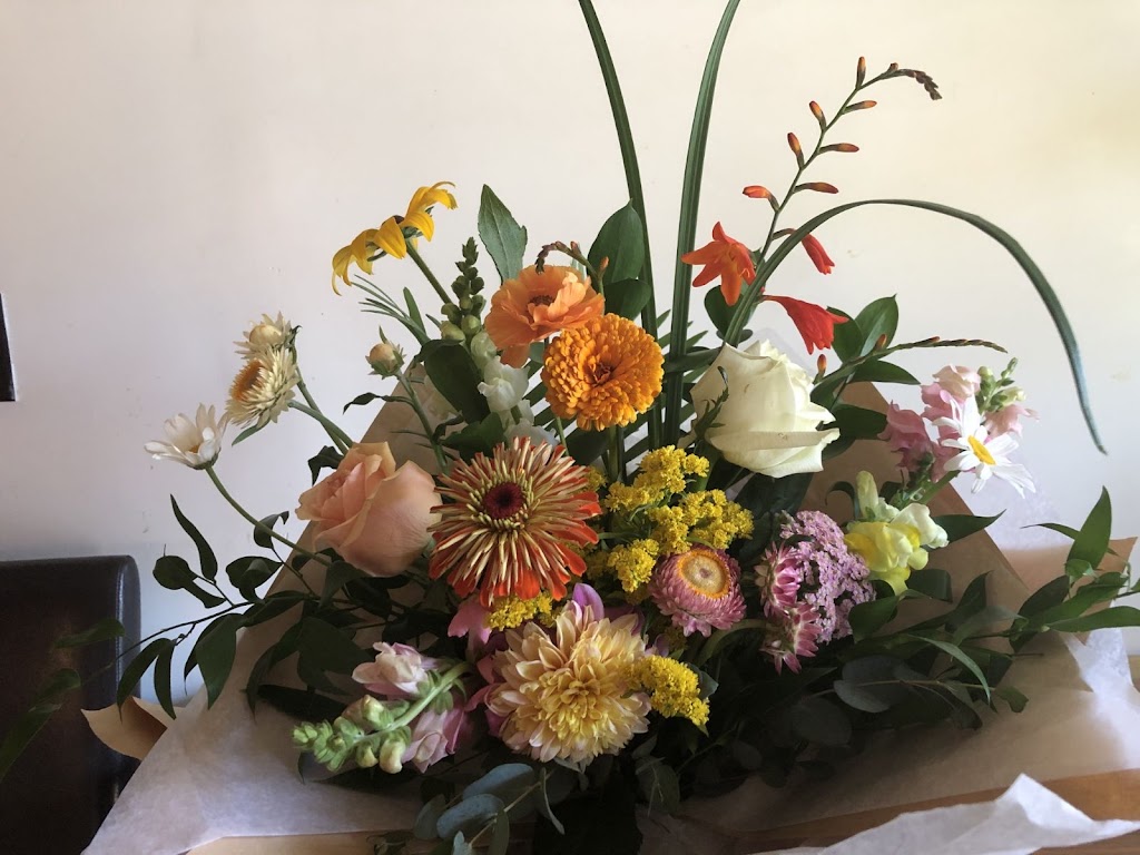 Anna & Agness Garden - Online Florist & Delivery | 4274 Hurst St, Burnaby, BC V5J 1M7, Canada | Phone: (778) 957-6131