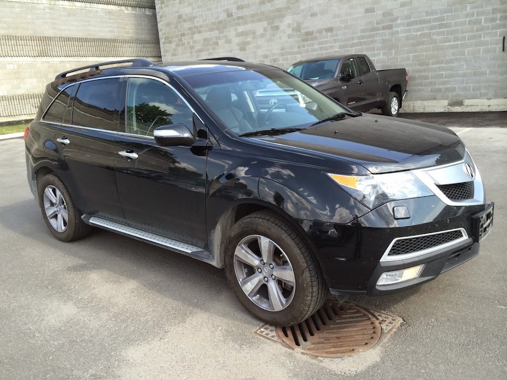 Wallace Automobiles | 460 McArthur Ave., Ottawa, ON K1K 1G4, Canada | Phone: (613) 746-9646
