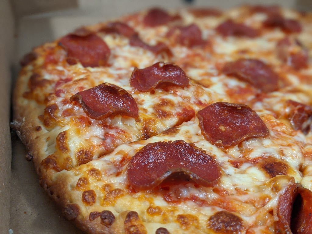 Family Pizza & Shawarma | 1077 Weber St E, Kitchener, ON N2A 3Y5, Canada | Phone: (519) 208-9000