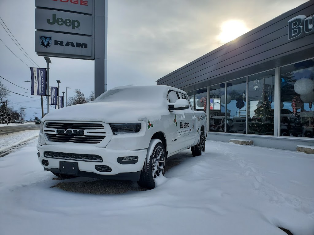 Listowel Chrysler | 754 Main St E, Listowel, ON N4W 2C7, Canada | Phone: (519) 291-1900
