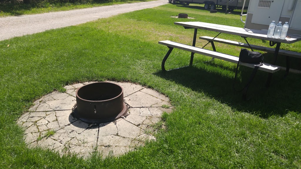 Woodland Lake RV Resort | 6710 46 Line RR 1, Bornholm, ON N0K 1A0, Canada | Phone: (519) 347-2315
