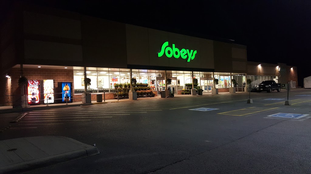 Sobeys Fenelon Falls | 15 Lindsay St, Fenelon Falls, ON K0M 1N0, Canada | Phone: (705) 887-3611