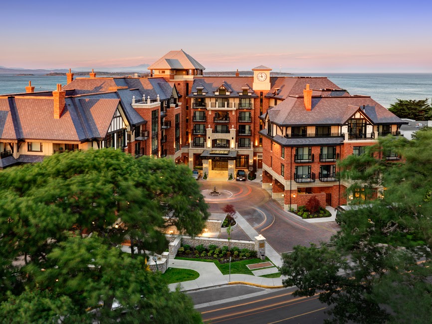 Oak Bay Beach Hotel | 1175 Beach Dr, Victoria, BC V8S 2N2, Canada | Phone: (250) 598-4556