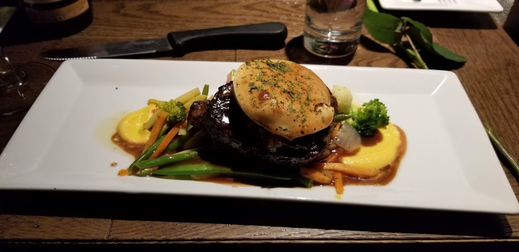 Restaurant LAngéluc | 480 Rue Saint-Denis, Saint-Alexandre, QC J0J 1S0, Canada | Phone: (450) 346-4393