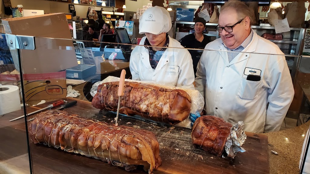 Vicentina Meats | 109 Edilcan Dr, Concord, ON L4K 4P8, Canada | Phone: (905) 738-9998
