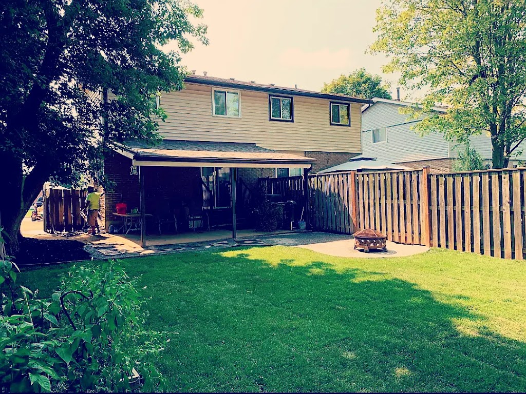 Green King Landscaping All Year Long | 28 Wiltshire Blvd, Welland, ON L3C 3K9, Canada | Phone: (289) 440-4909