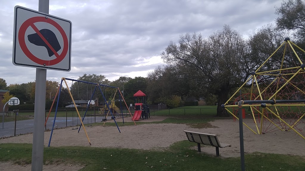 École Préville | 139, rue dAlsace, Saint-Lambert, QC J4S 1M8, Canada | Phone: (450) 671-2662