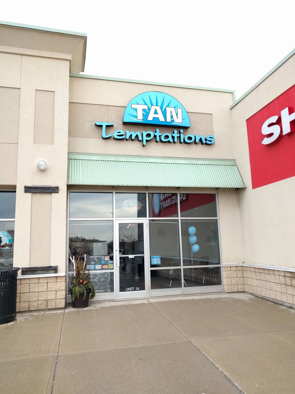 Tan Temptations Tanning & Oxygen Bar | 478 Dundas St W, Oakville, ON L6H 6Y3, Canada | Phone: (905) 257-7575