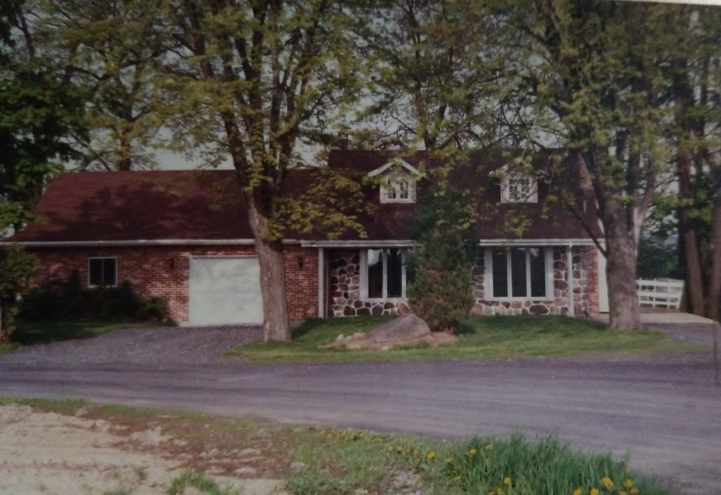 Leduc Jean-Marc | 225 Rang du Haut de la Rivière N, Saint-Césaire, QC J0L 1T0, Canada | Phone: (450) 469-4212