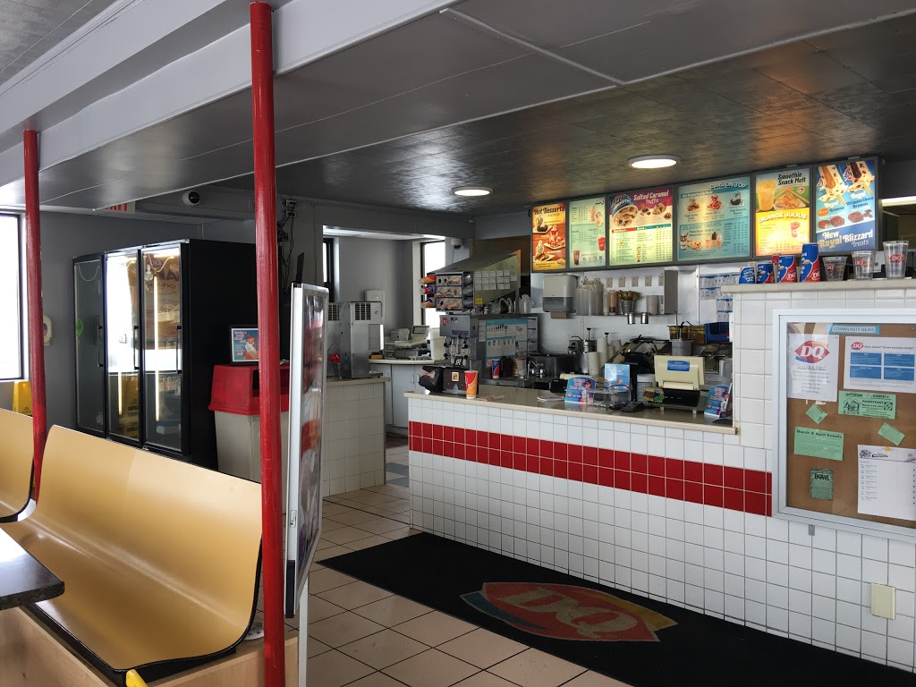 Dairy Queen | 160 Mitchell Rd S, Listowel, ON N4W 2B3, Canada | Phone: (519) 291-1401