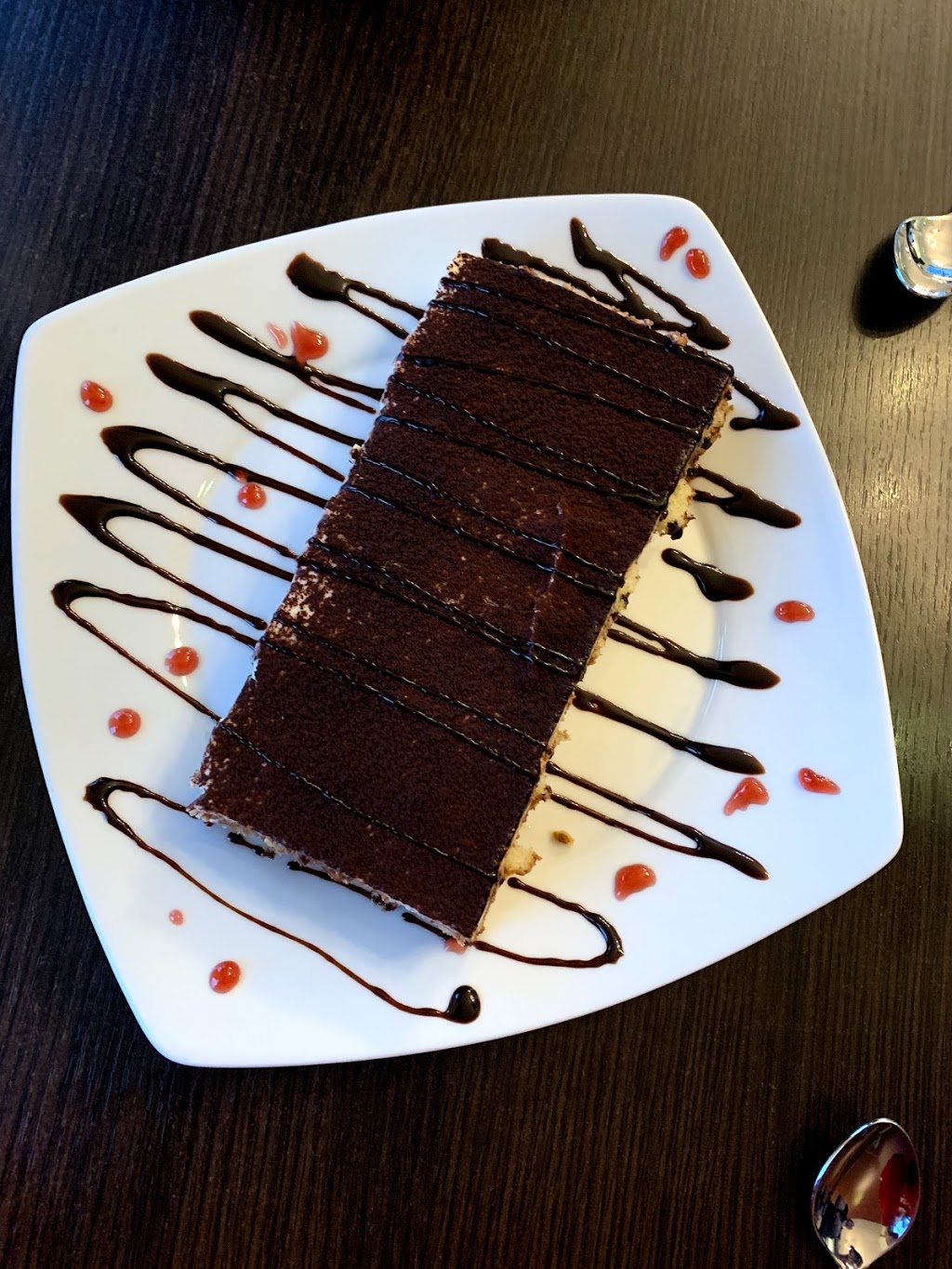 Mangia Mangia (Oakville) | 1395 Abbeywood Dr Unit #1, Oakville, ON L6M 3B2, Canada | Phone: (289) 386-3000