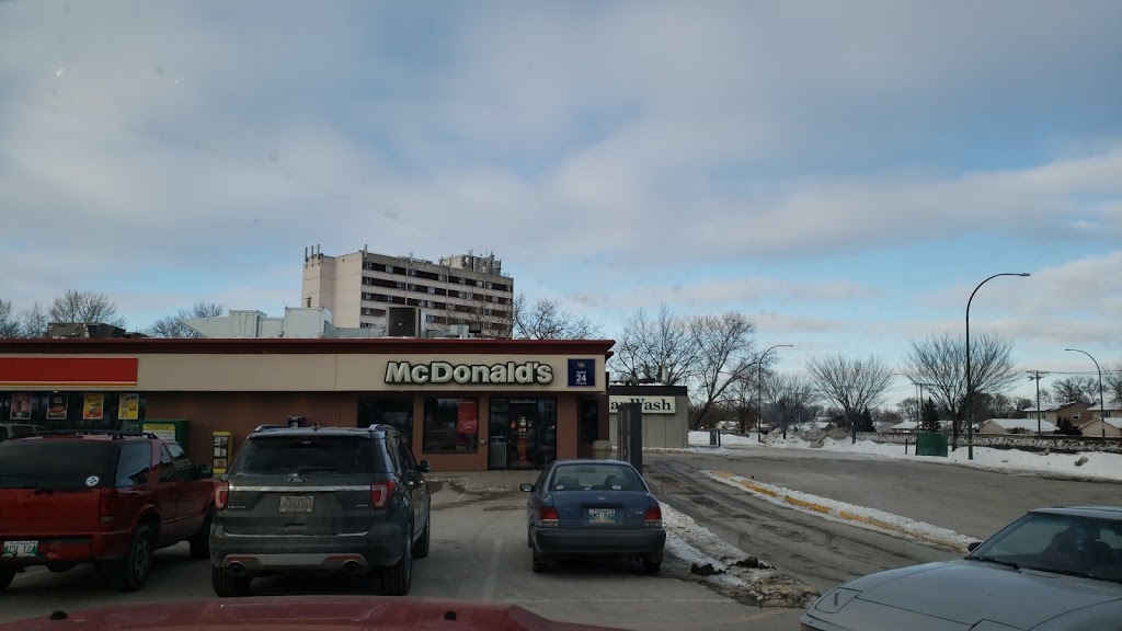 McDonalds | 2359 Ness Ave Unit #2, Winnipeg, MB R3J 1A5, Canada | Phone: (204) 949-3227