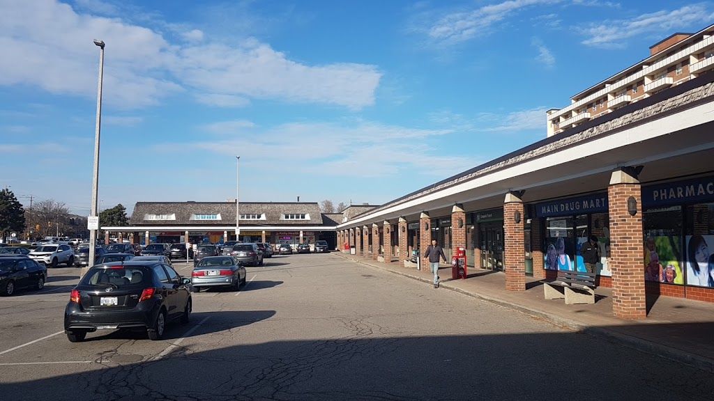 Bayview-Cummer Shopping Centre | 3311 Bayview Ave, North York, ON M2K 1G4, Canada