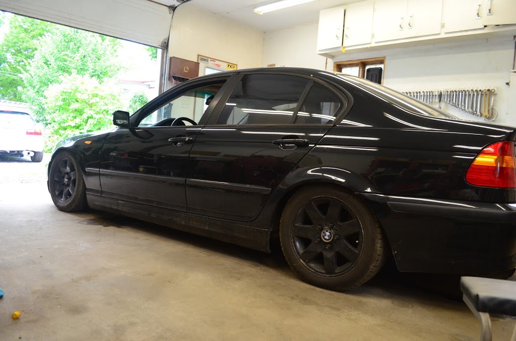 Samsam Racing | 2600 Chemin Royal, Sainte-Famille, QC G0A 3P0, Canada | Phone: (418) 559-3995