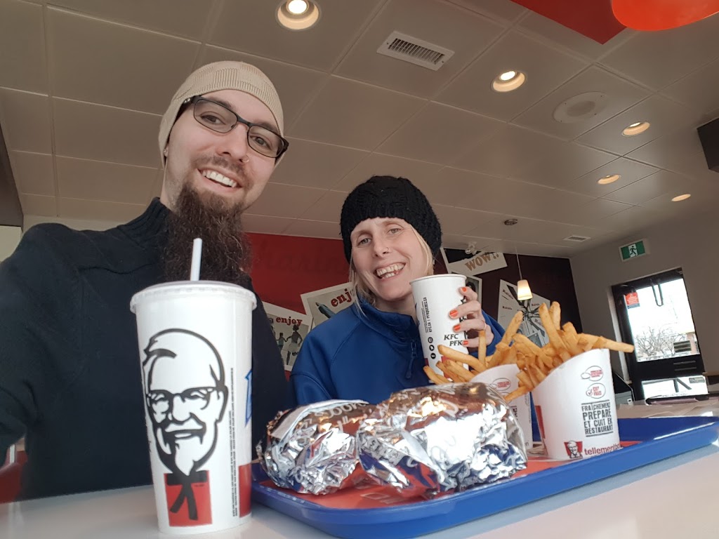 KFC | 621 Victoria Ave E, Regina, SK S4N 0R2, Canada | Phone: (306) 791-6430