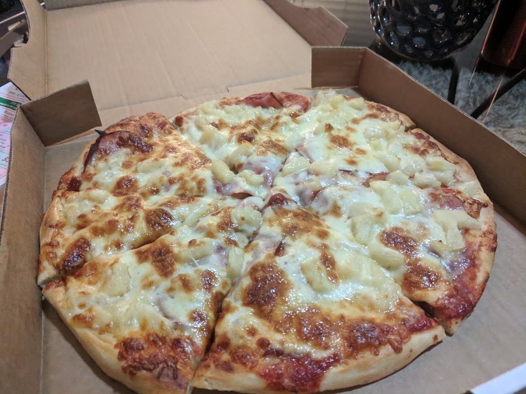 Roadrunner Pizza Whyte Ave | 9938 82 Ave NW, Edmonton, AB T6E 1Y9, Canada | Phone: (780) 432-0876