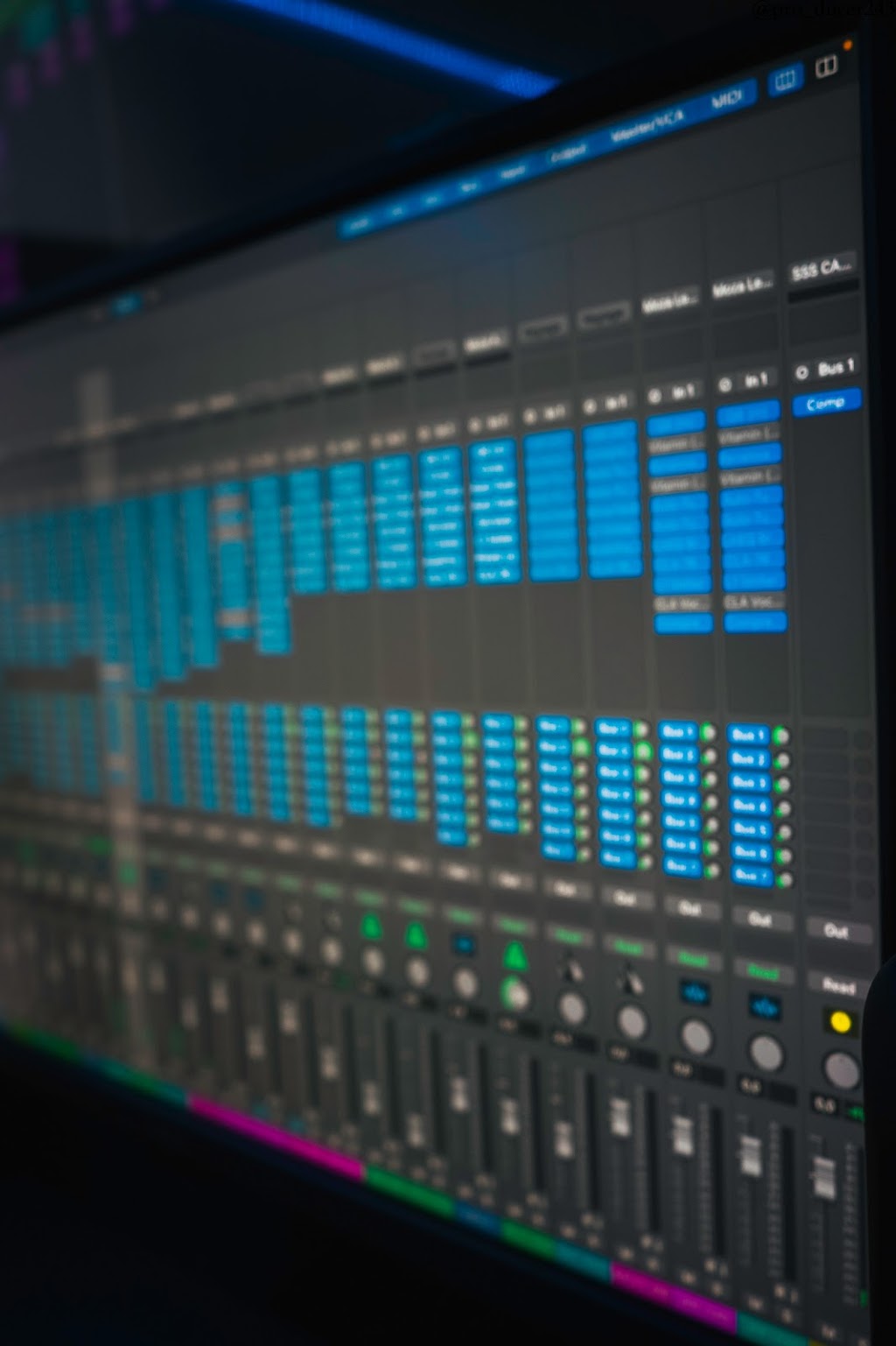 lesstudiosSANDMAN | 1900 Av. du Cheminot, Québec, QC G1E 3G4, Canada | Phone: (581) 443-7701