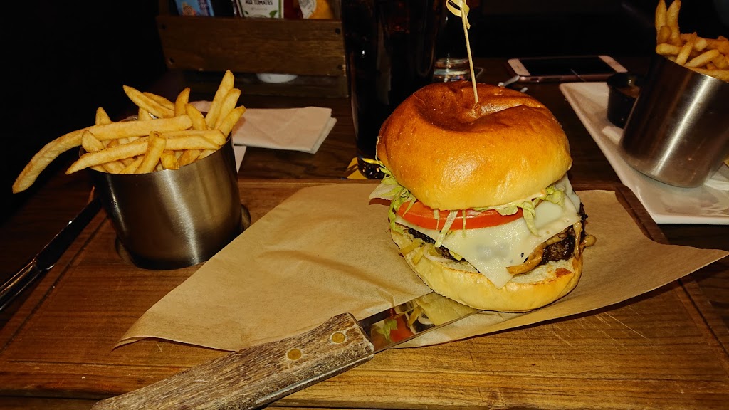 The Tommyfield Gastro Pub | 19489 Seton Crescent SE #920, Calgary, AB T3M 1T4, Canada | Phone: (403) 726-6330