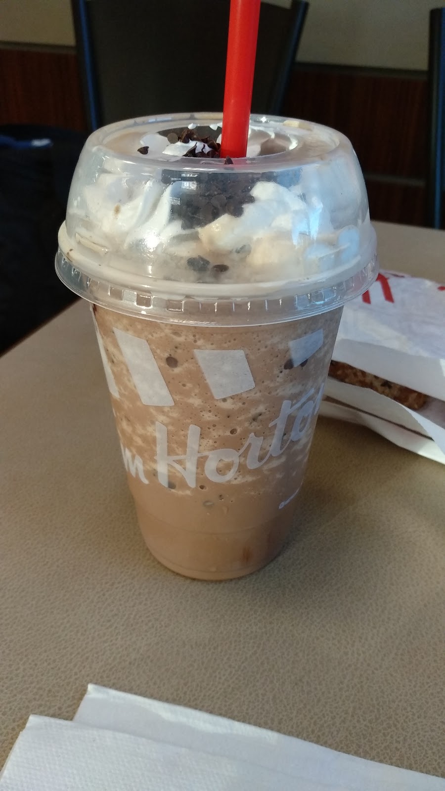 Tim Hortons | 1877 Portage Ave, Winnipeg, MB R3J 0H3, Canada | Phone: (204) 831-8141