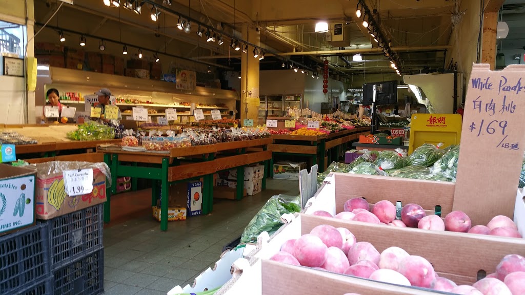 Chos Farm Market | 1760 Renfrew St, Vancouver, BC V5M 3H8, Canada | Phone: (604) 251-2799