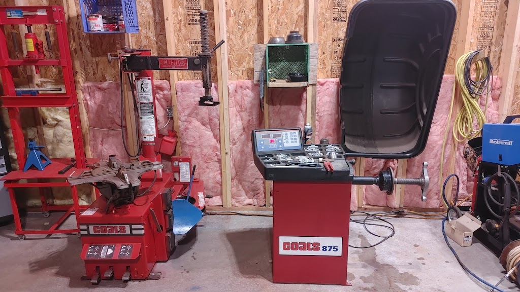 Gaetz Garage | 344 Waterstone Run, Lucasville, NS B4B 1X6, Canada | Phone: (902) 240-6121