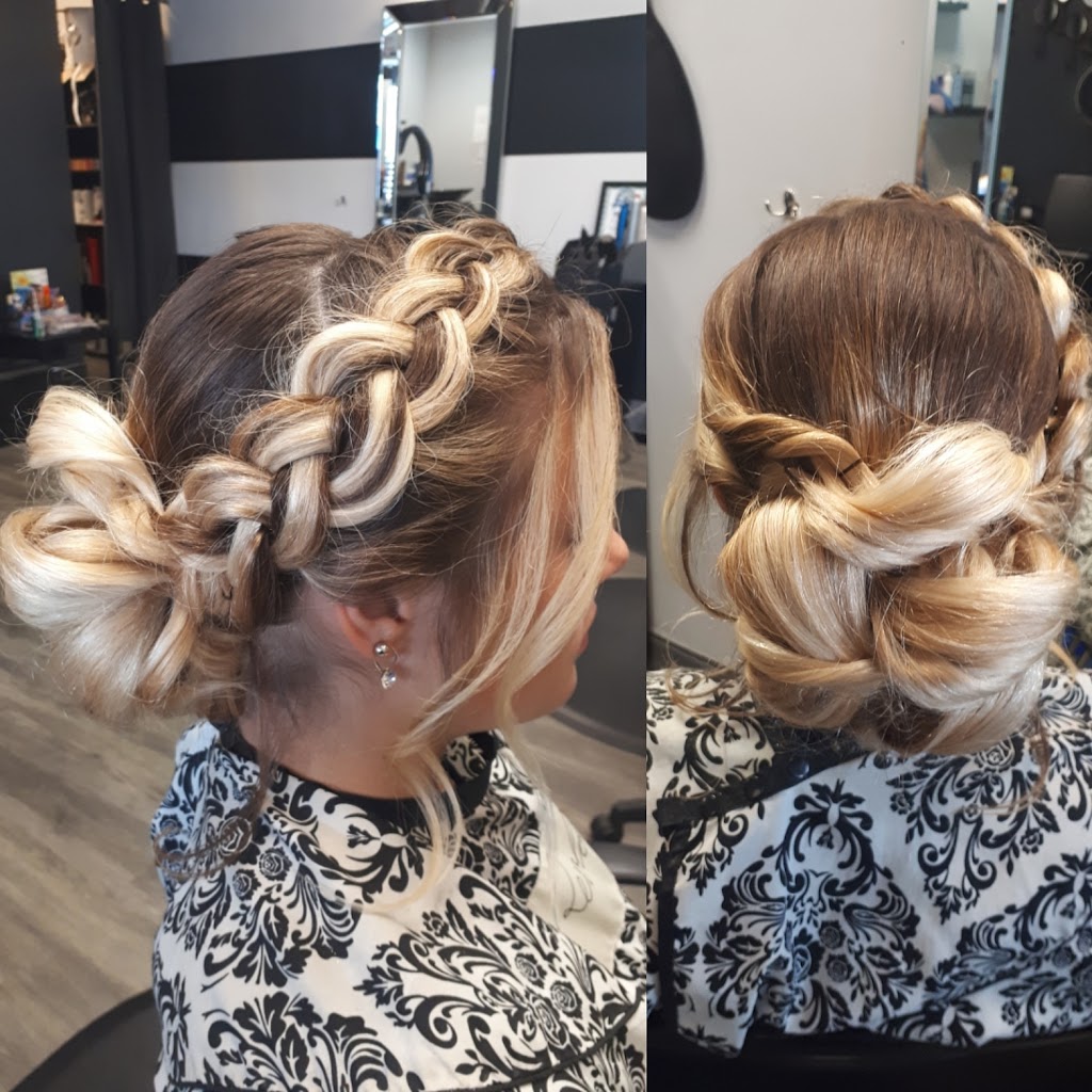 Obsessions Hair Salon | 22 Market St S, Brantford, ON N3S 2E3, Canada | Phone: (519) 751-3634