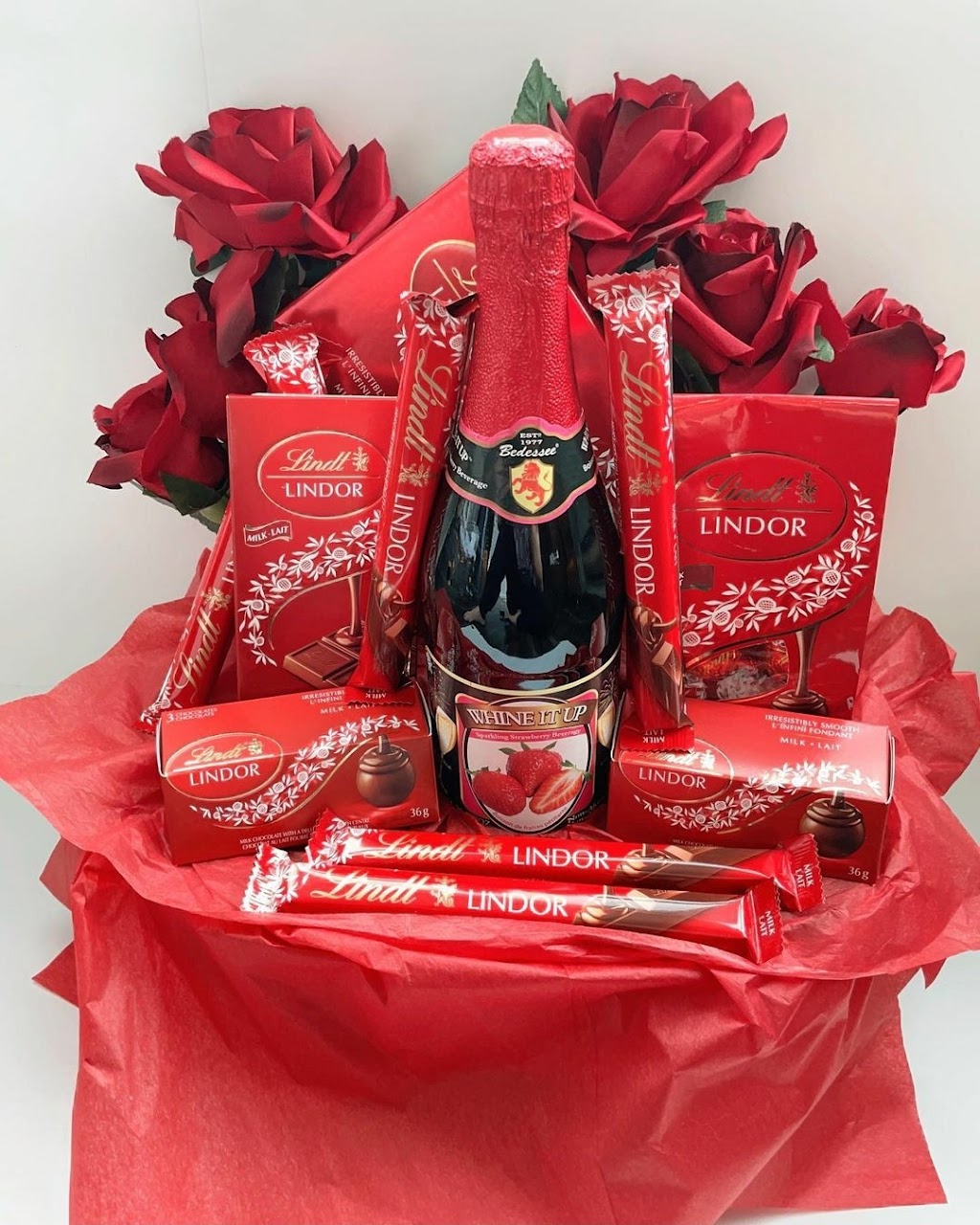 Basketgifts.ca | 550 Webb Dr, Mississauga, ON L5B 3Y4, Canada | Phone: (647) 502-2378