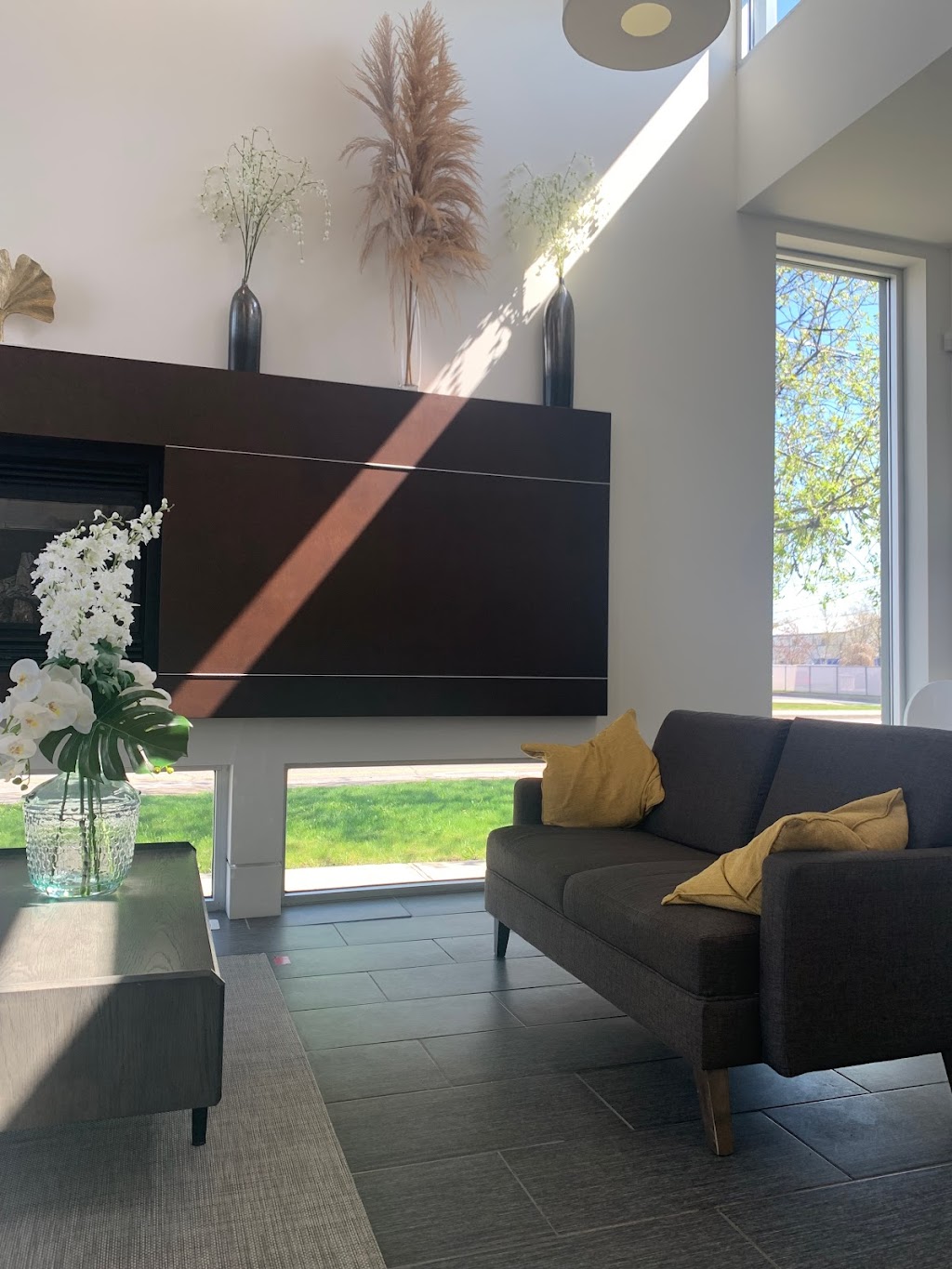 Centre dentaire La Prairie | 660 Chem. de Saint-Jean, La Prairie, QC J5R 2L3, Canada | Phone: (450) 444-3368