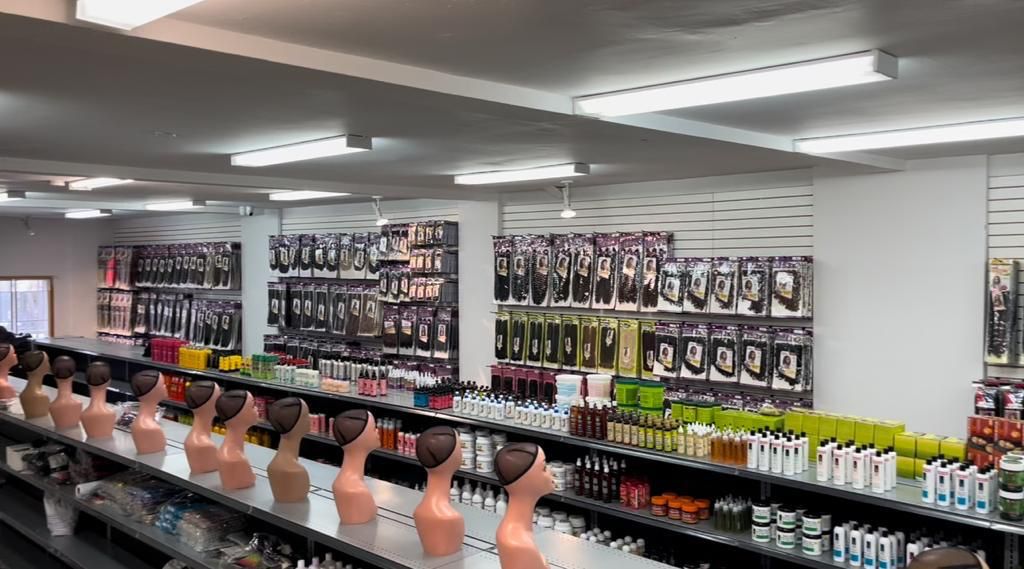 T and T Beauty Supply | 2789 Lake Shore Blvd W, Etobicoke, ON M8V 1H4, Canada | Phone: (647) 507-9530