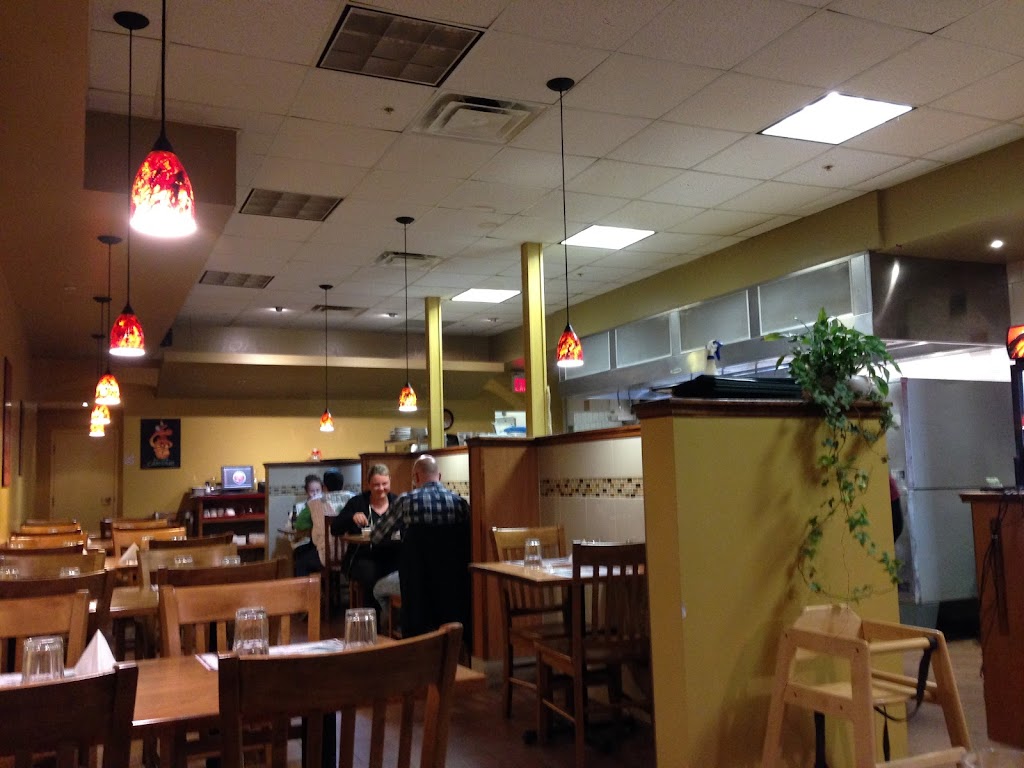 Tonys Famous Italian Restaurant | 735 Wonderland Rd N, London, ON N6H 4L1, Canada | Phone: (519) 474-1900
