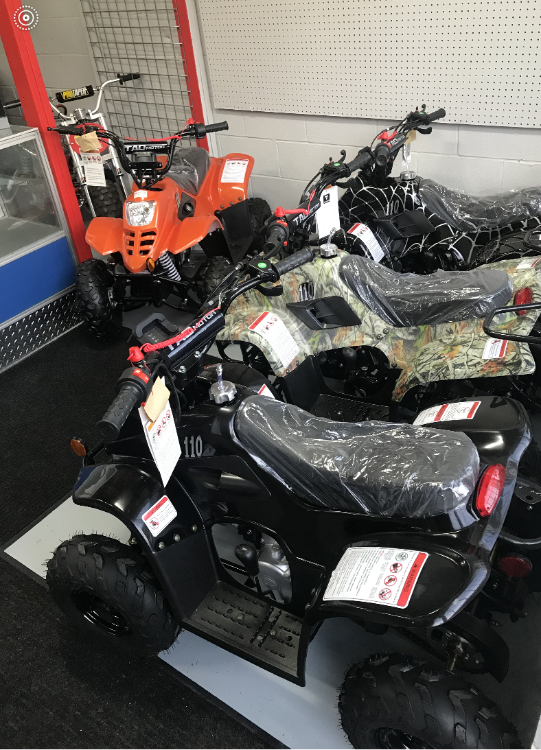 Dustin Ct | 1600 Rue Soucy Local 108, Saint-Hubert, QC J4T 1A3, Canada | Phone: (450) 443-6556