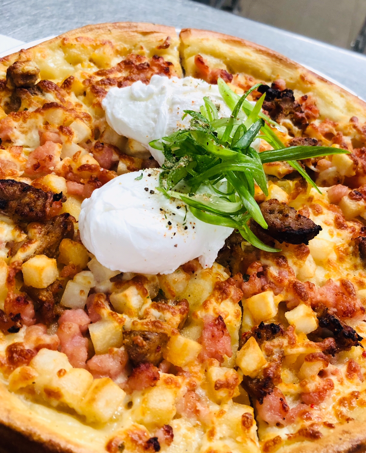 DunnEnzies Pizza and Parlour | 4638 Lakeshore Rd, Kelowna, BC V1W 1X5, Canada | Phone: (236) 420-5722