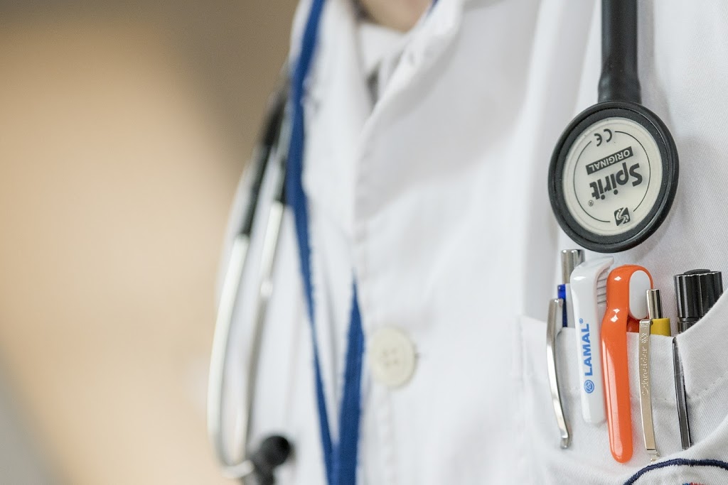 Innisfil Medical Practice | 1081 Innisfil Beach Rd, Innisfil, ON L9S 4B2, Canada | Phone: (705) 436-1722