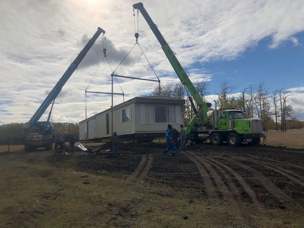 Link Contracting | 5119 47 Ave, Innisfail, AB T4G 1P8, Canada | Phone: (403) 227-5756