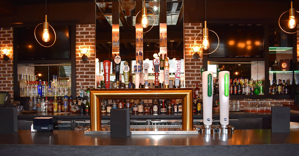 Bâton Rouge Steakhouse & Bar | 582 Chemin de Touraine #900, Boucherville, QC J4B 5E4, Canada | Phone: (450) 655-4440