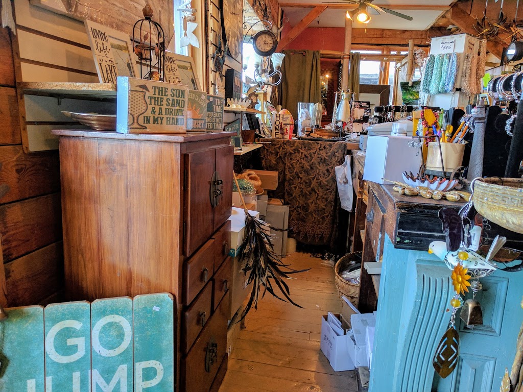 Sandalmaker | 13 Harbour St, Port Dover, ON N0A 1N0, Canada | Phone: (519) 583-2210