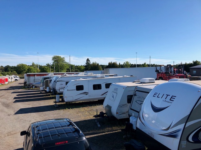 Courtice Storage | 1618 Baseline Rd W, Courtice, ON L1E 2S5, Canada | Phone: (905) 924-4025
