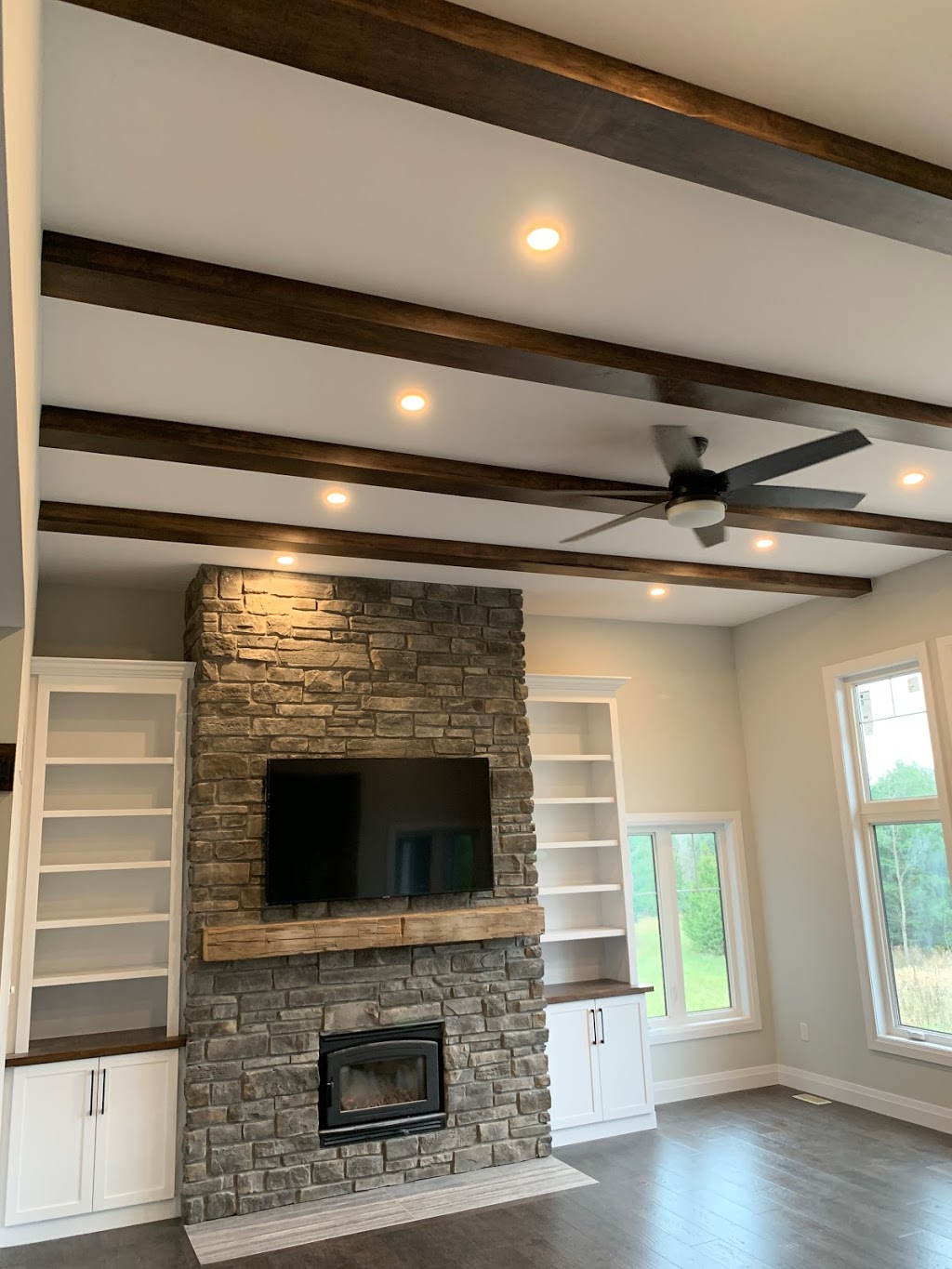 Crownhill Custom Woodworking | 792 Penetanguishene Rd, Springwater, ON L9X 1Z1, Canada | Phone: (705) 726-9460