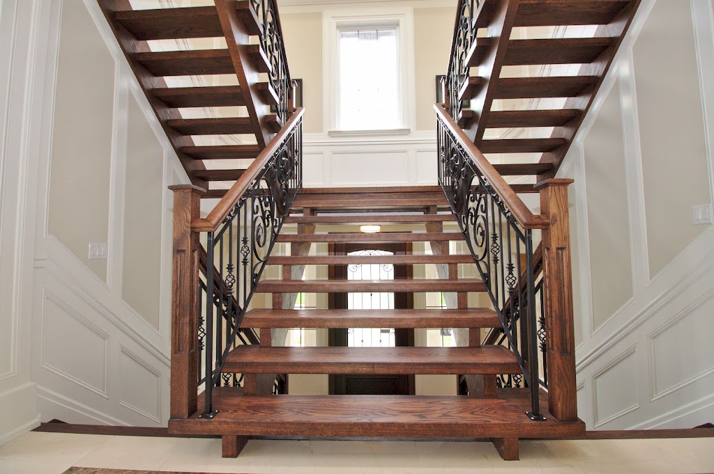 Real Estate Pictures | 1 Rockland Dr, North York, ON M2M 2Y8, Canada | Phone: (647) 547-3047