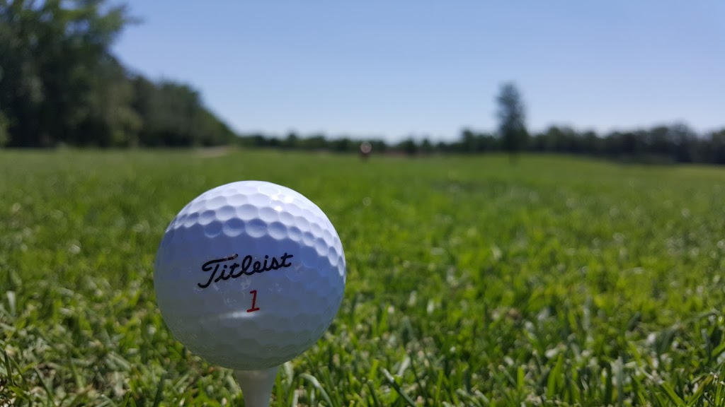Lorette Golf Course | 150 Fairway Dr, Lorette, MB R5K 0T9, Canada | Phone: (204) 878-2172