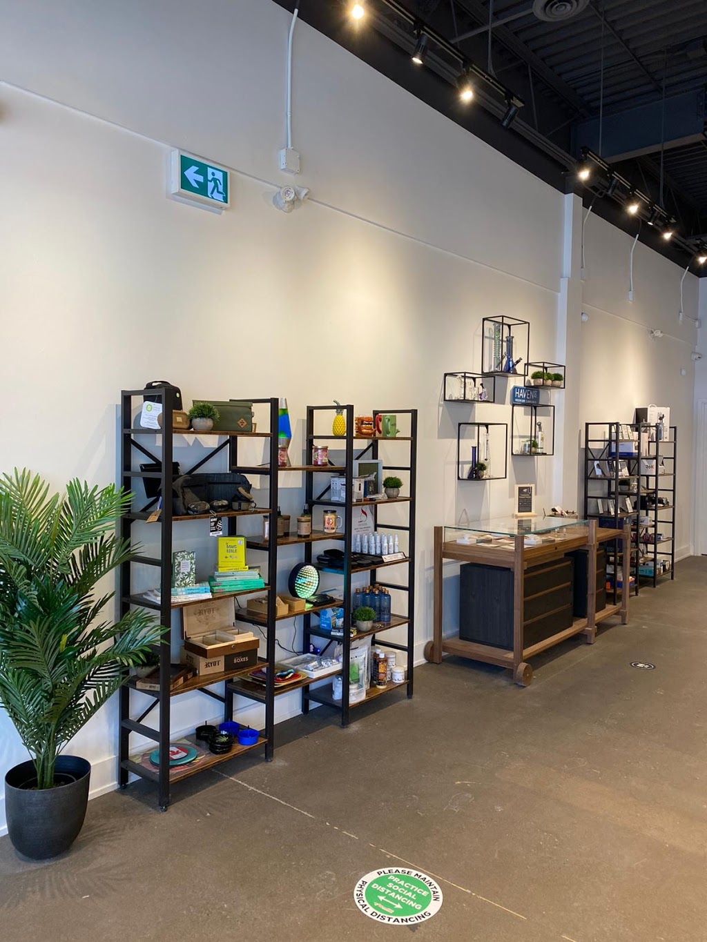 Kasa Kana Cannabis & Accessories | Peterborough Dispensary | 1840 Lansdowne St W #8, Peterborough, ON K9K 2M9, Canada | Phone: (705) 775-9333