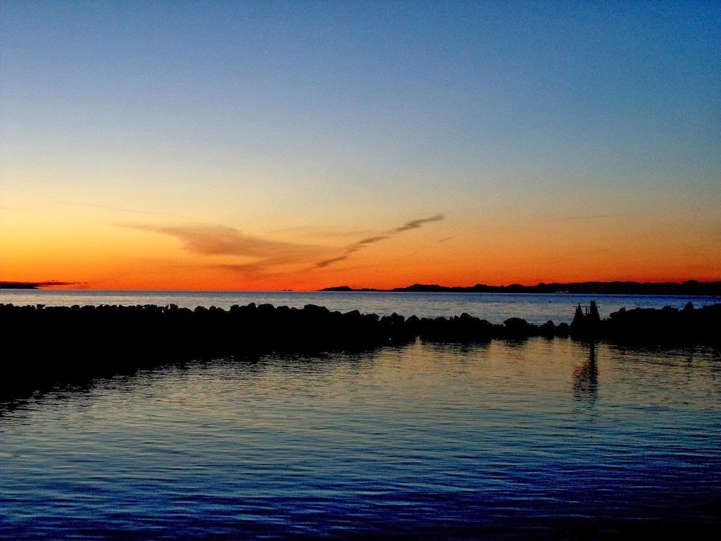 i Charter and Tour | 1055 Lee Rd, Parksville, BC V9P 2E1, Canada | Phone: (250) 713-7071