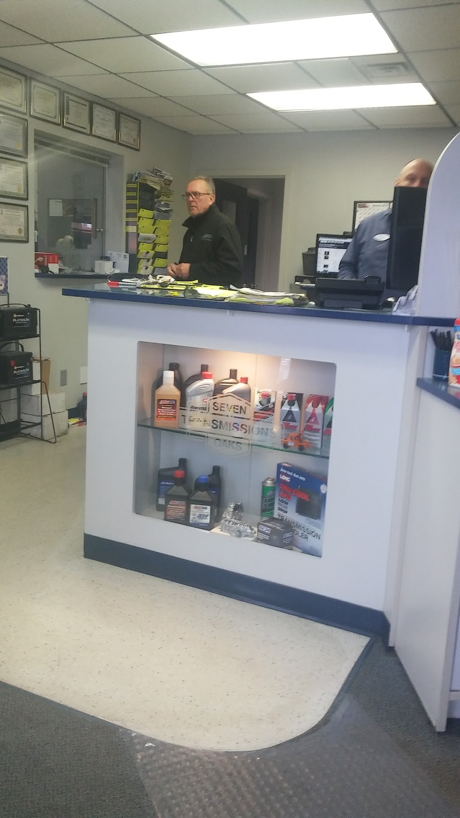 Seven Oaks Transmissions | 2377 McPhillips St, Winnipeg, MB R2V 3M7, Canada | Phone: (204) 338-7067
