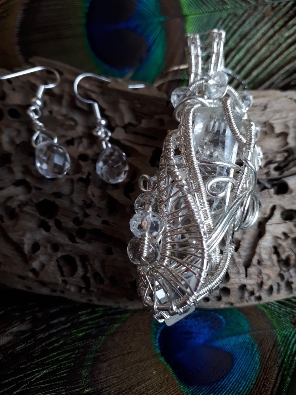 Island Made Gift Shop & Wire Wrapping Seaglass | 545 Malpeque Rd, Charlottetown, PE C1E 2J6, Canada | Phone: (902) 218-0161