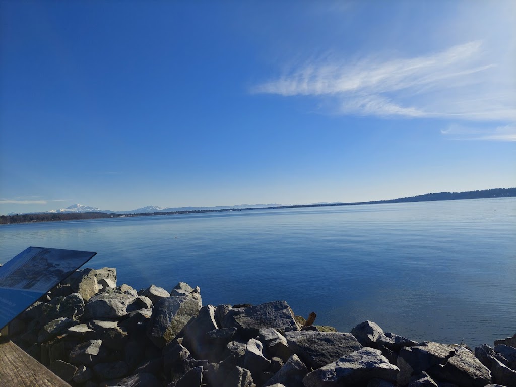 White Rock Pier Camera | 14970 Marine Dr, White Rock, BC V4B 1C4, Canada | Phone: (604) 541-2100