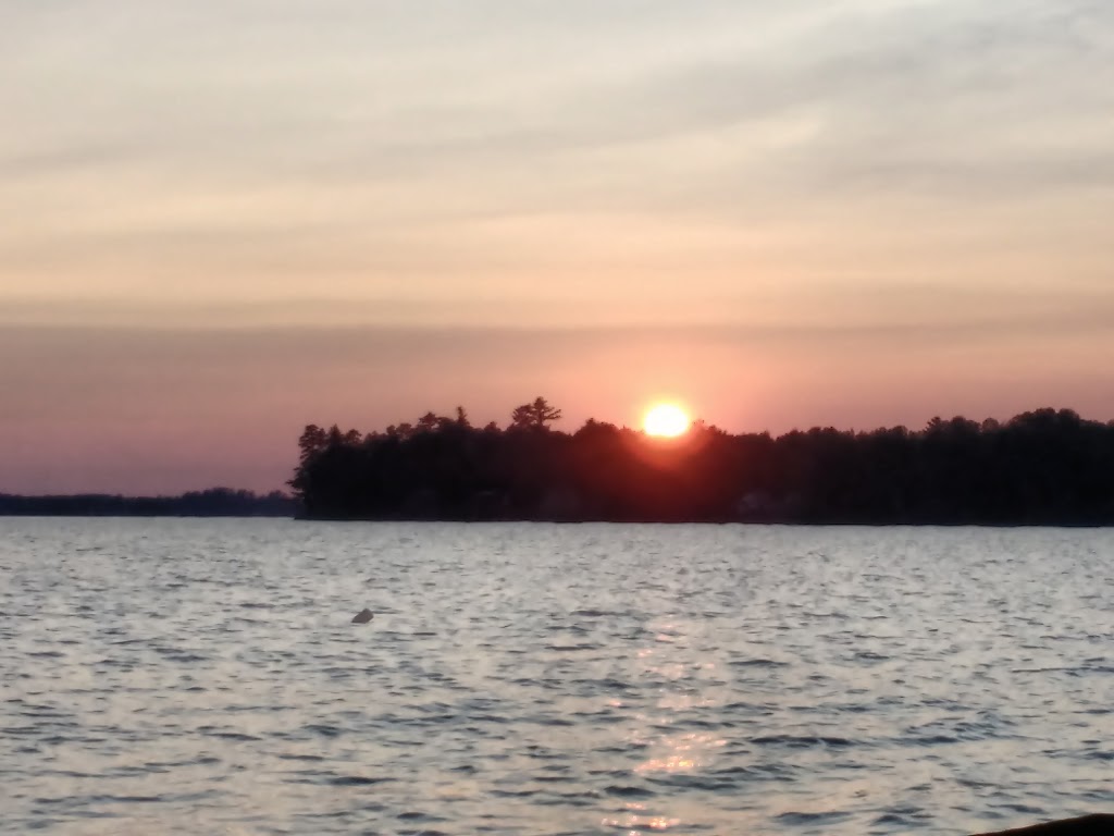 McMillans Cabins | 172 McMillan Rd, Golden Lake, ON K0J 1X0, Canada | Phone: (613) 625-2894