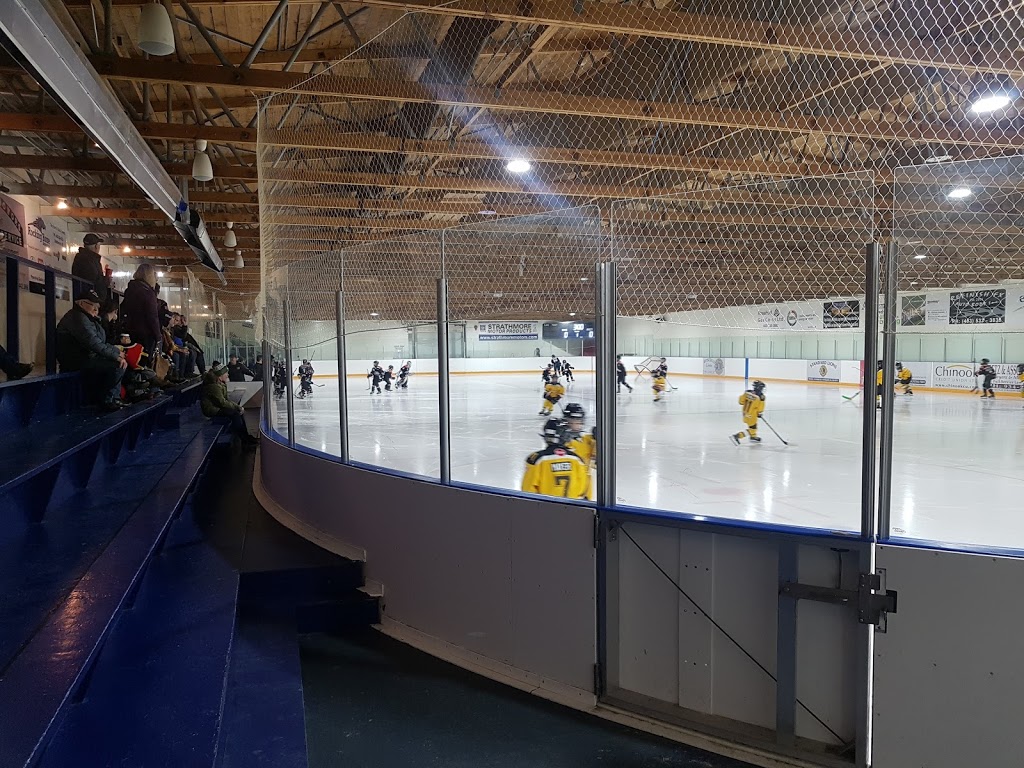 Standard and Rosebud Arena | 902 BROADWAY, Standard, AB T0J 3G0, Canada | Phone: (403) 644-3743