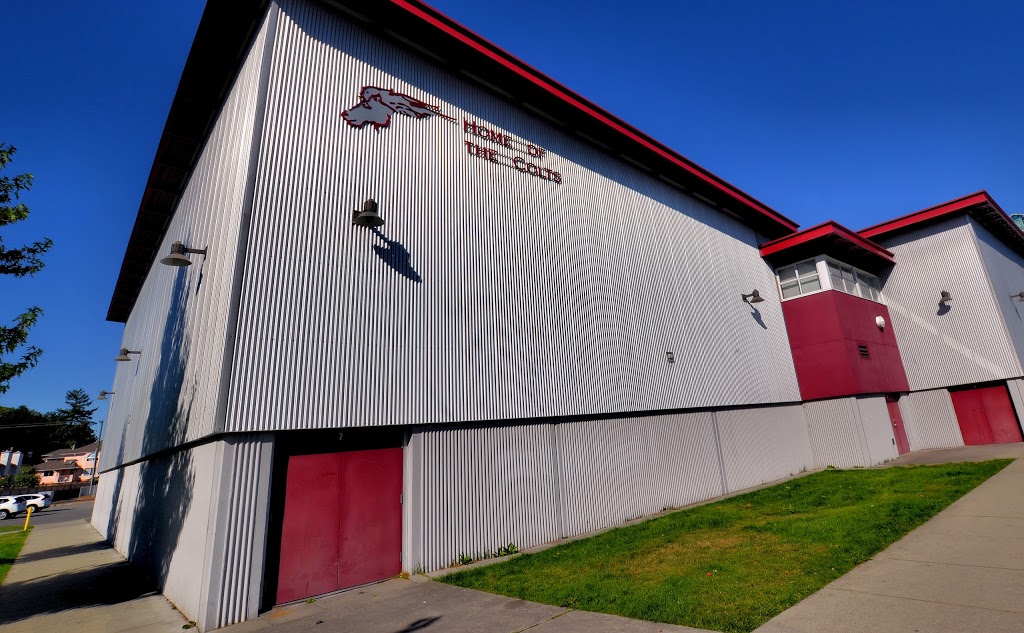 Richmond Secondary School | 7171 Minoru Blvd, Richmond, BC V6Y 1Z3, Canada | Phone: (604) 668-6400