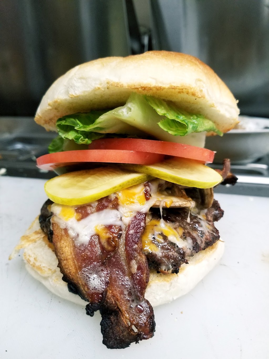 Richards Pub | 12150 161 Ave NW, Edmonton, AB T5X 5M8, Canada | Phone: (780) 457-3117