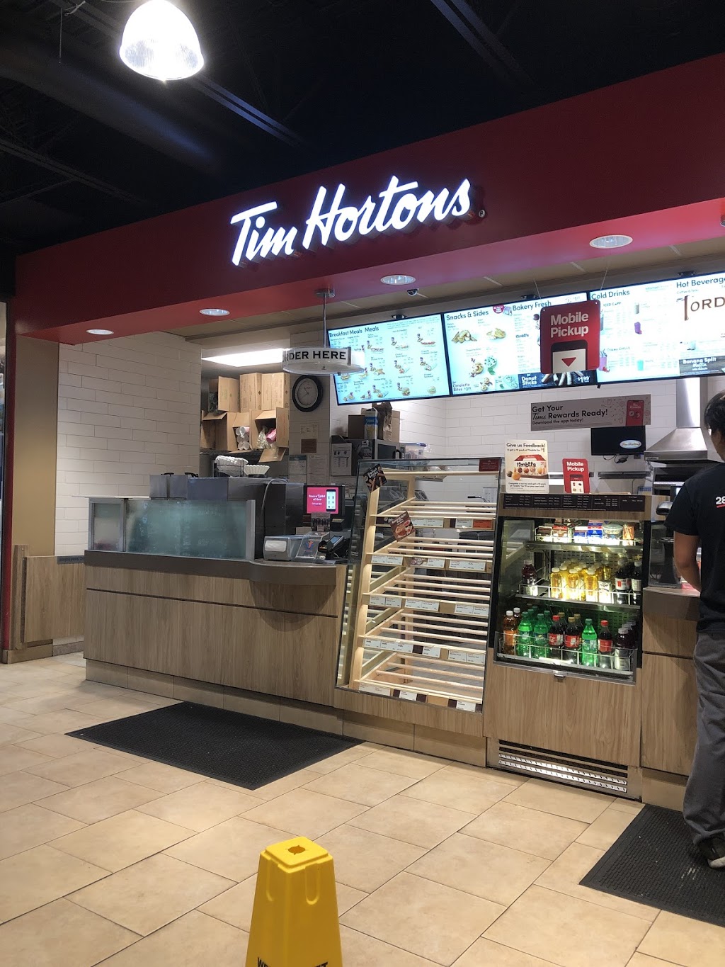 Tim Hortons | 450 Derry Rd W, Mississauga, ON L5W 1V5, Canada | Phone: (905) 564-6601